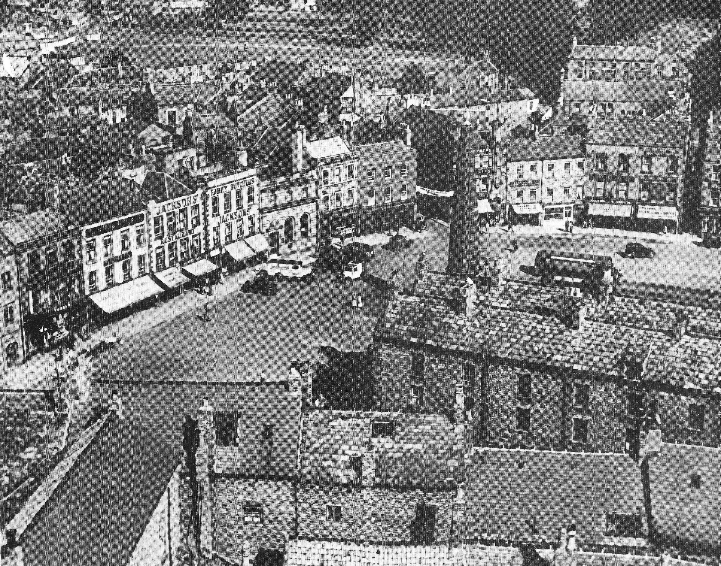 Richmond Market Place from the top of the castle keep in 1945