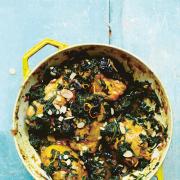 Recipe: Chicken stew with spinach and prunes