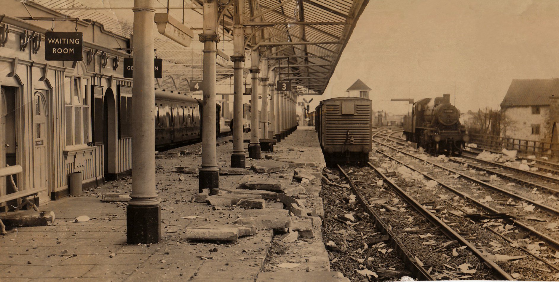 A parcels train derailment in Northallerton station in February 1961 caused the days newspapers to be shredded, creating a snowstorm of news which covered the platforms