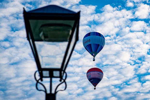 Darlington and Stockton Times: Why not choose an experience gift such as a hot air balloon ride. Picture: PA