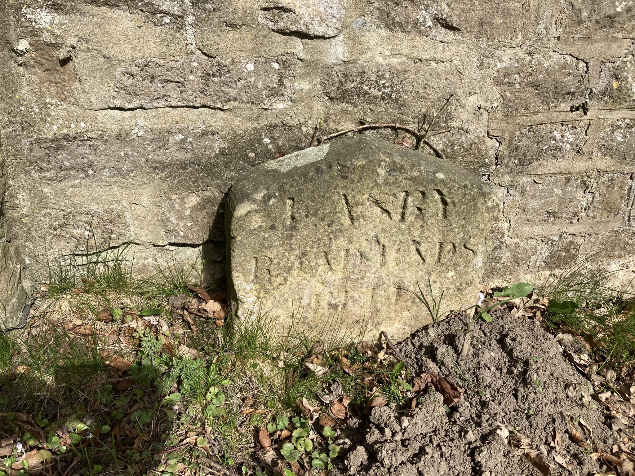 Easby Road Ends Here says this late 18th Century stone on the road between Scorton and Richmond. It is beside the Scots Dike, which is a boundary dating from the 6th Century