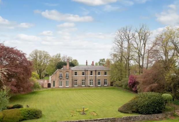 Darlington and Stockton Times: Six-Bedroom House in Little Fencote, Northallerton Picture: ZOOPLA