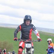 Darren Gill rides the course at Pen Hill